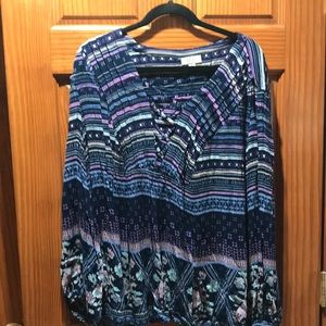 Style & Co. XL blouse with long sleeves that are gathered at the end.